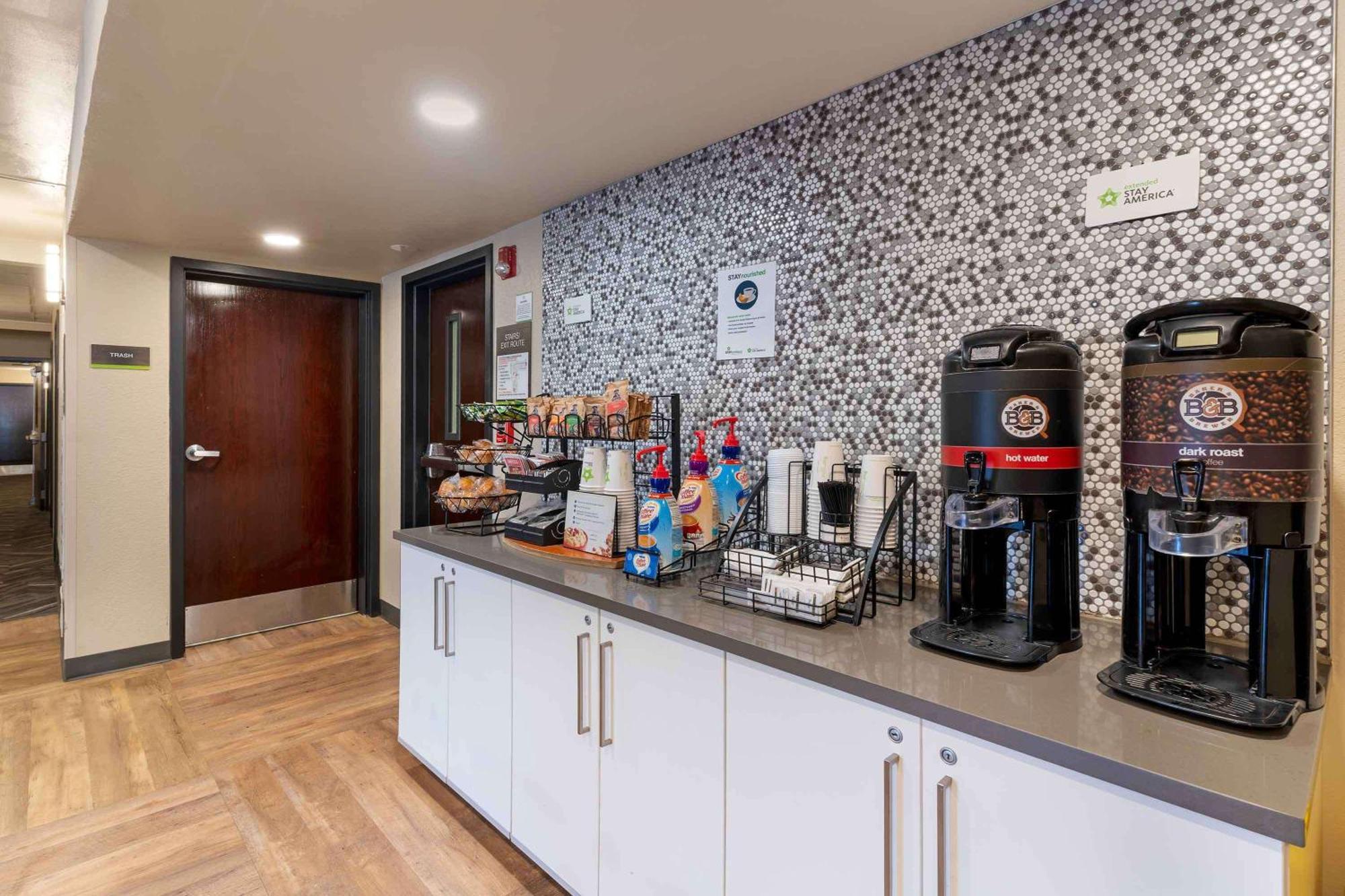 Extended Stay America Premier Suites - Union City - Dyer St מראה חיצוני תמונה