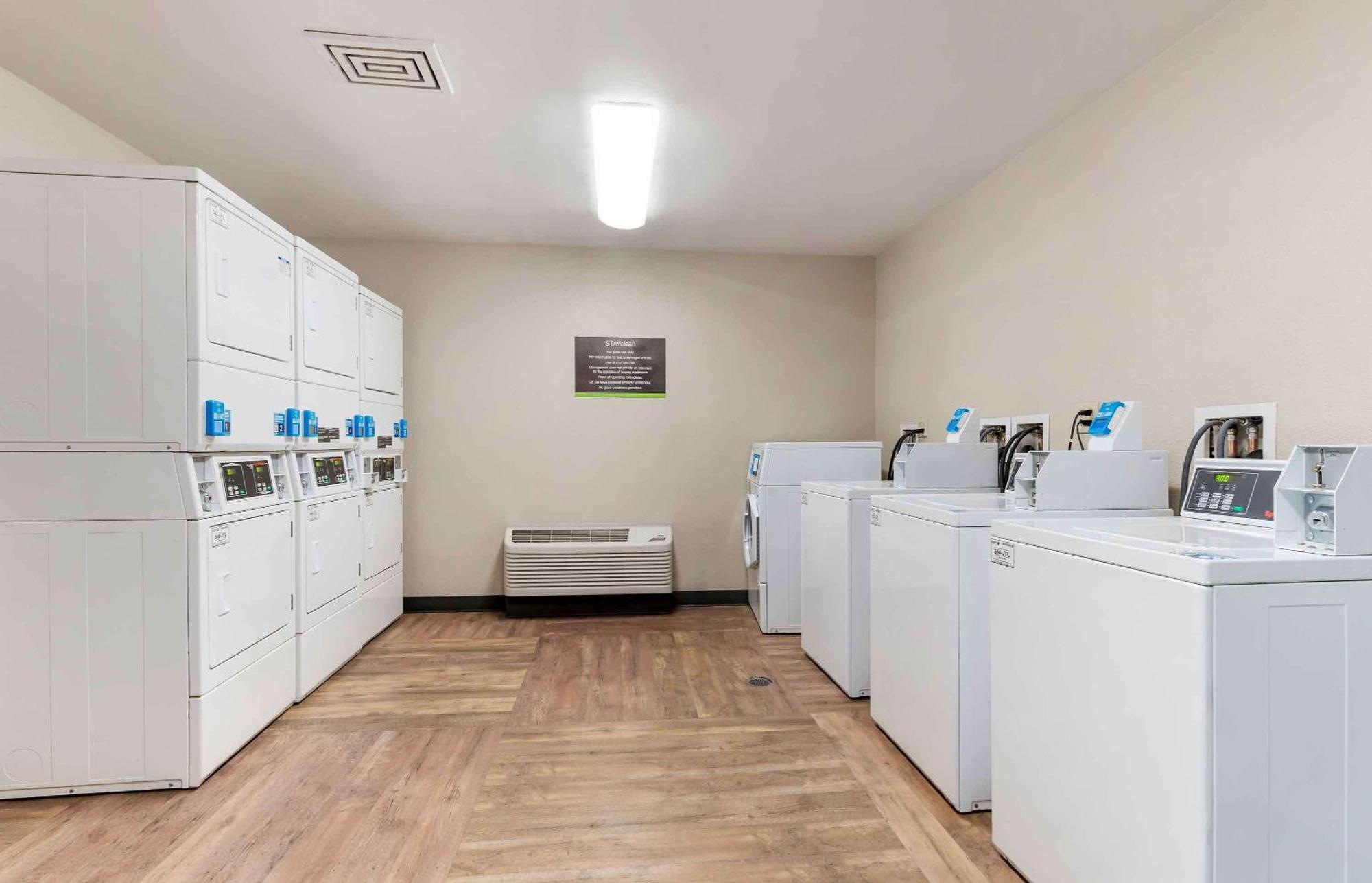 Extended Stay America Premier Suites - Union City - Dyer St מראה חיצוני תמונה