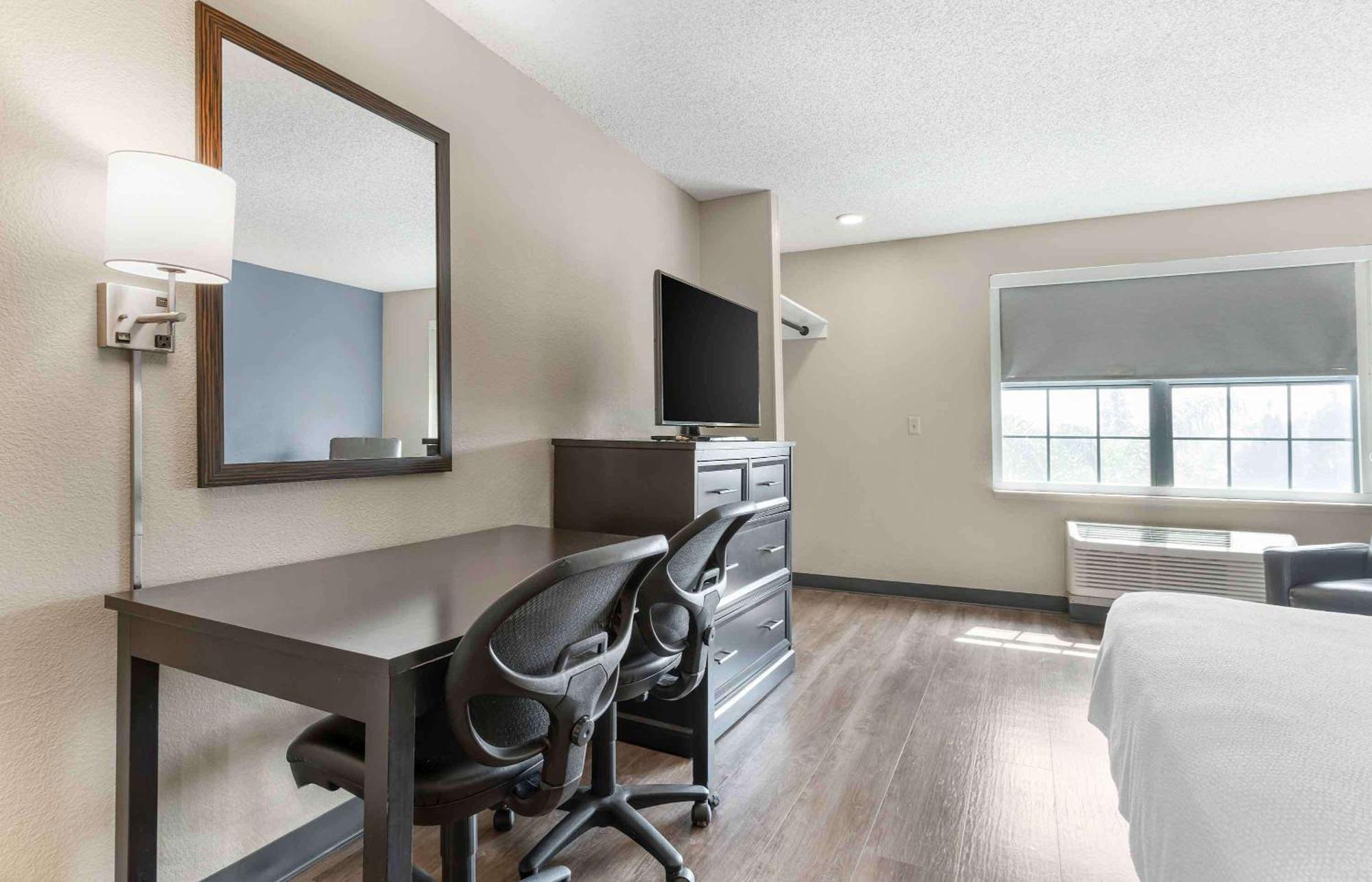 Extended Stay America Premier Suites - Union City - Dyer St מראה חיצוני תמונה